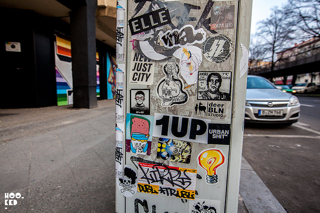 Stickers_STREETART_HOOKEDBLOG_5167_PHOTO_©2015_MARK_RIGNEY