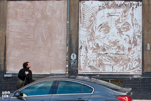 Vhils